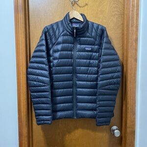 Patagonia Women's XL Black Down Sweater, EXCELLENT Condition!!